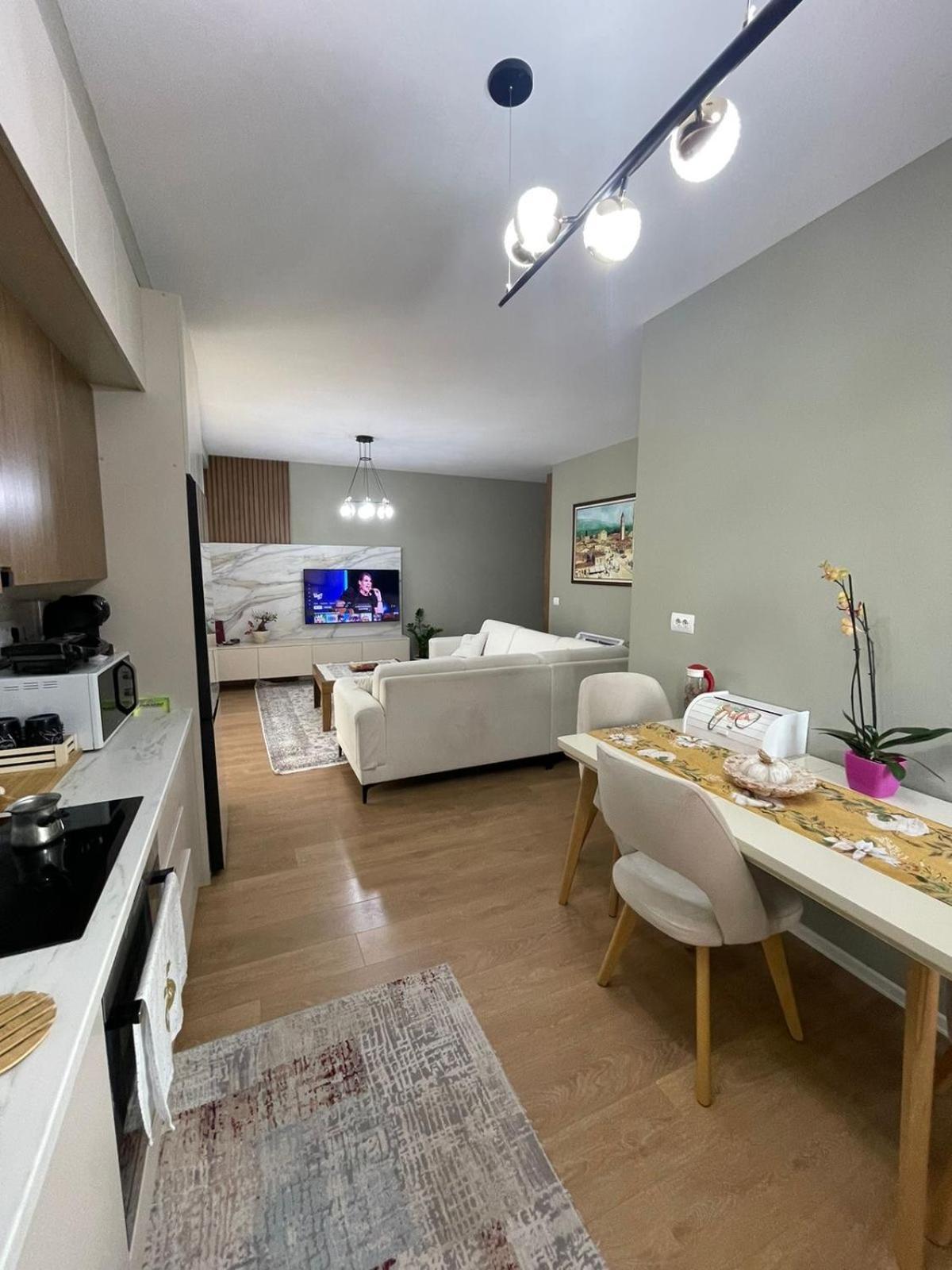 Garden Building Luxury Apartment Tiranë Eksteriør bilde
