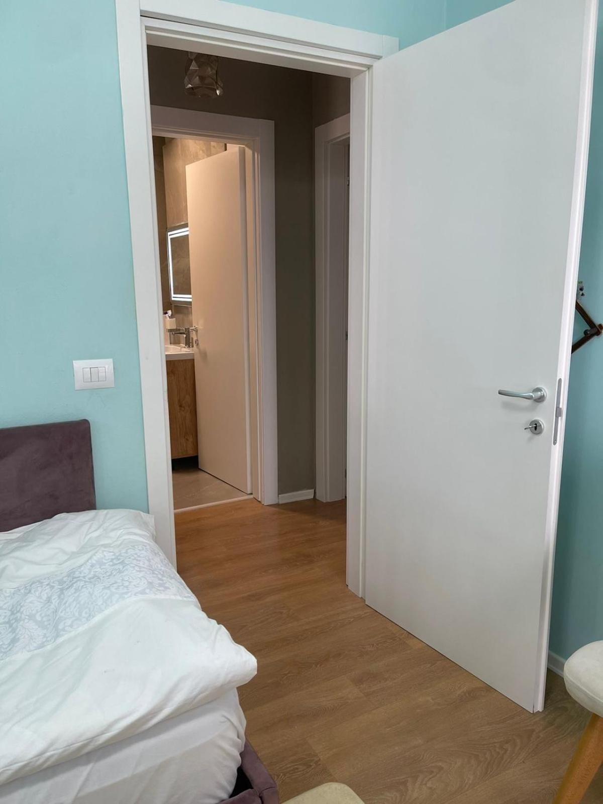 Garden Building Luxury Apartment Tiranë Eksteriør bilde