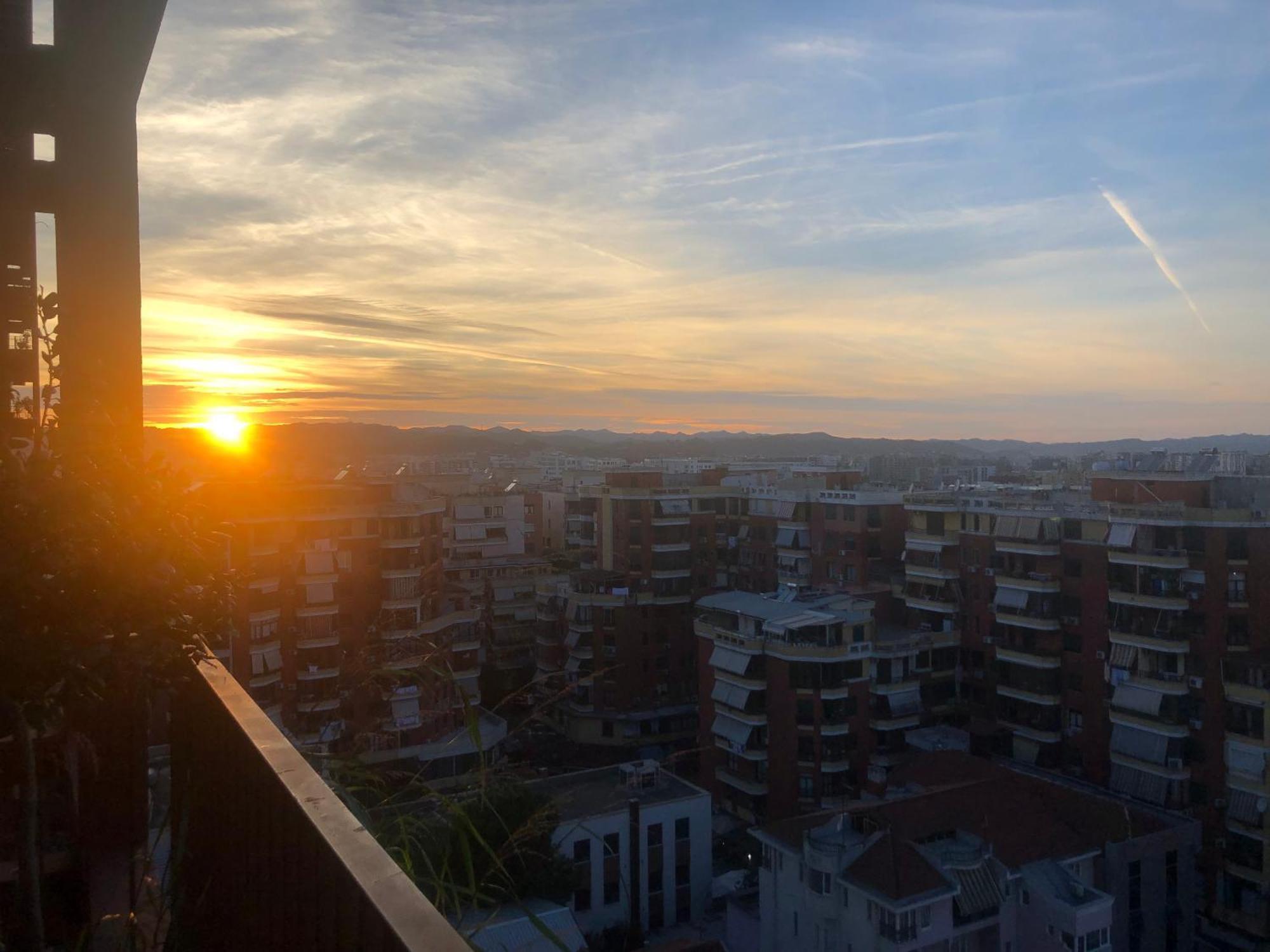 Garden Building Luxury Apartment Tiranë Eksteriør bilde